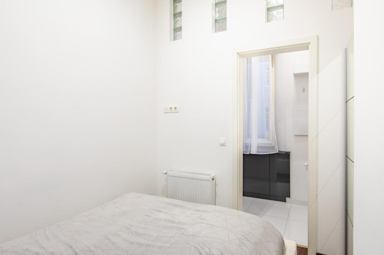 Melody Meadow Apartment บูดาเปสต์ ภายนอก รูปภาพ